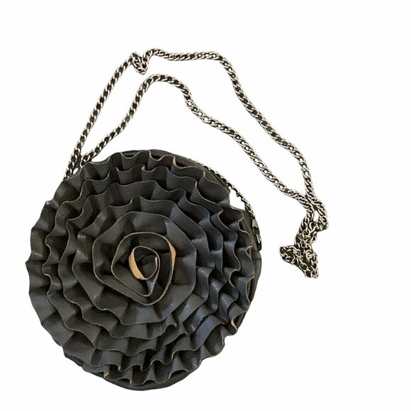 Pair of Small Round 3D Flower Purses Chain Strap - Picture 7 of 11